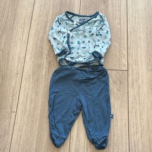 Kickee Pants Matching Kimono Blue Animal and Alphabet Newborn Gift Set